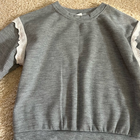 Girls sweatsuit - Picture 3 of 11